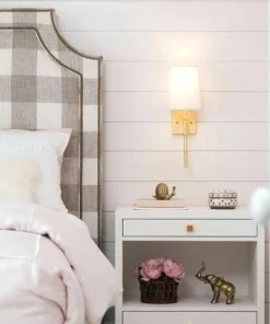 Worlds Away Molly Wall Sconce Gold