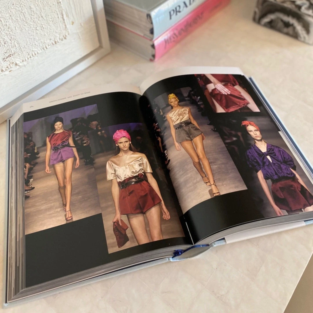 CLAYTON GRAY HOME Catwalk Prada Book 3 CLAYTON GRAY HOME Catwalk Prada Book