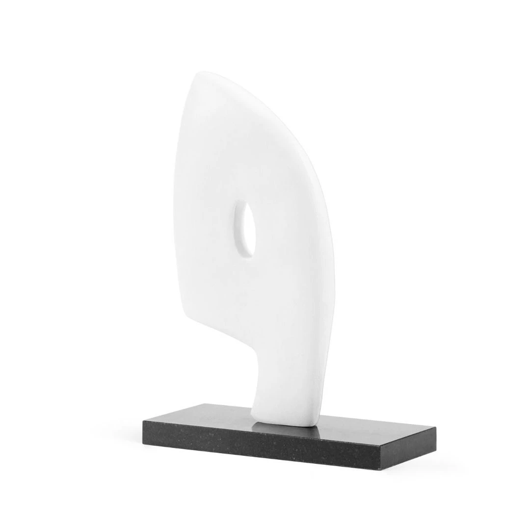 Bungalow 5 Eckhard Large Statue White 1 Bungalow 5 Eckhard Large Statue White