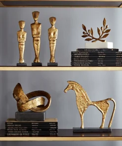 Bungalow 5 Olive Statue Gold