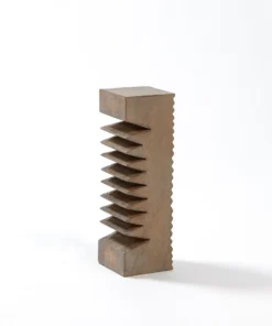 Global Views Moret Pillar