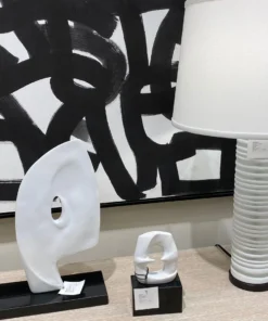 Bungalow 5 Eckhard Large Statue White